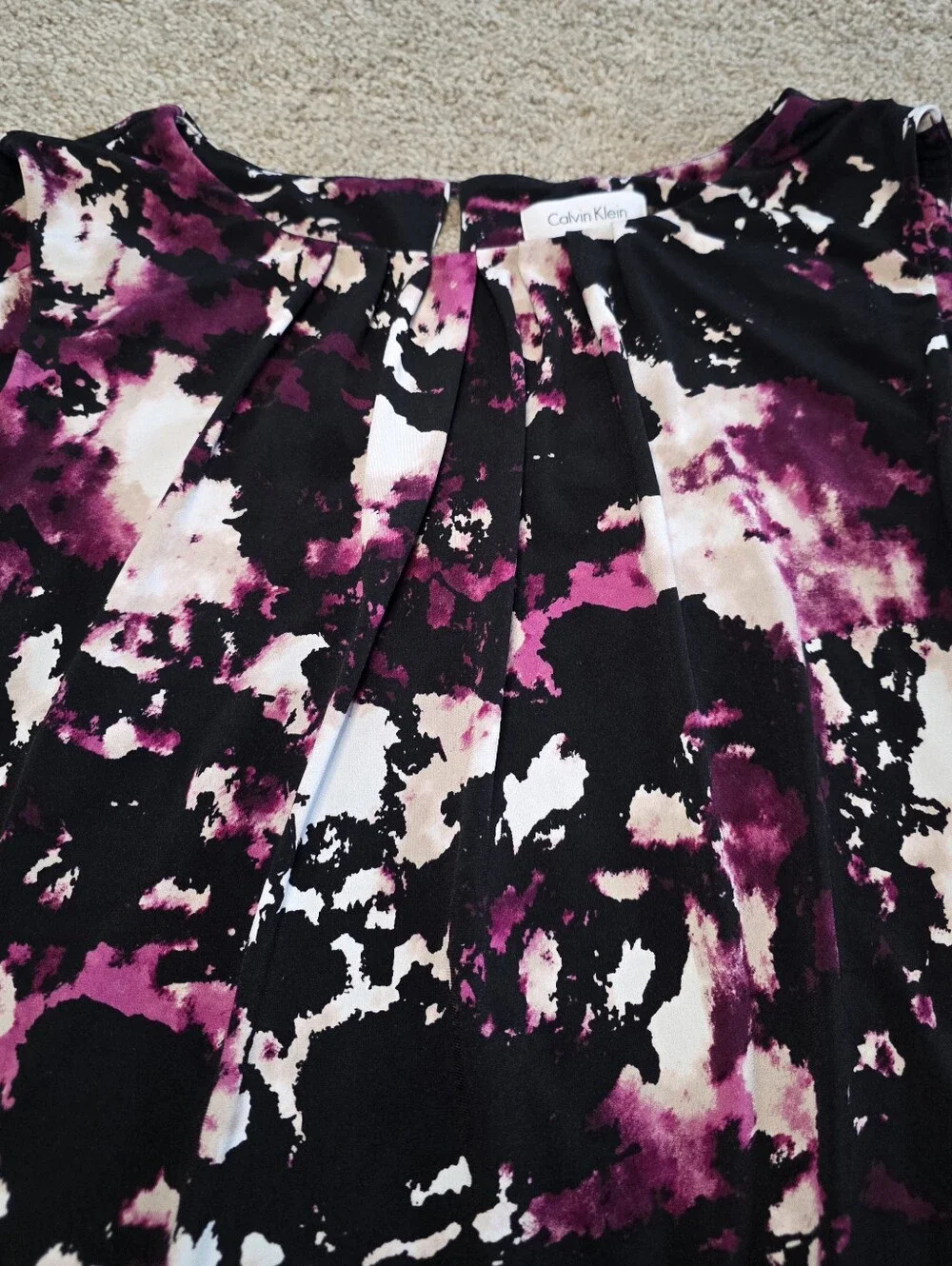 Calvin Klein Abstract Print Cami – Size 1X - Picture 4 of 9